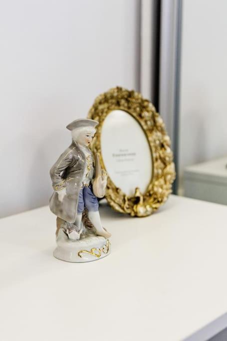 Little Paris Boutique Appartement Boekarest Buitenkant foto