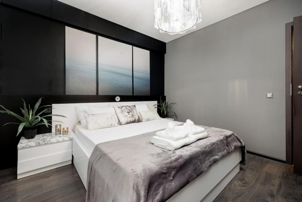 Little Paris Boutique Appartement Boekarest Buitenkant foto